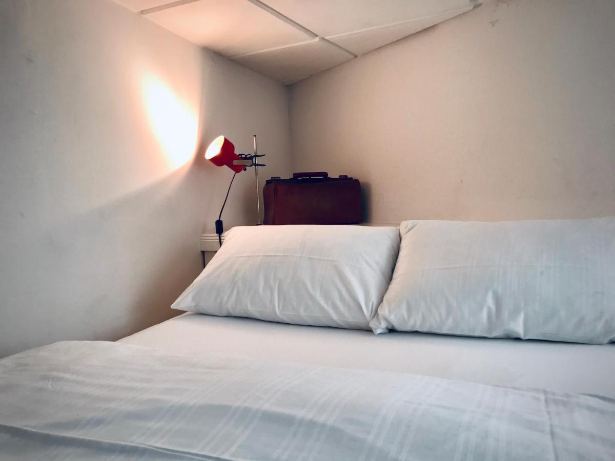 Boutique Hostel Lekkerurlaub Berlin Exteriör bild